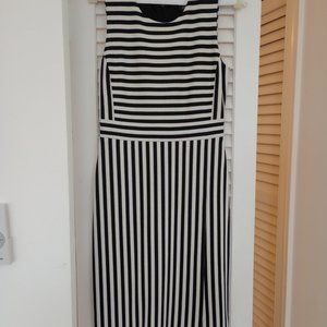 Ann Taylor Black and White Striped Sheath Dress Size 0